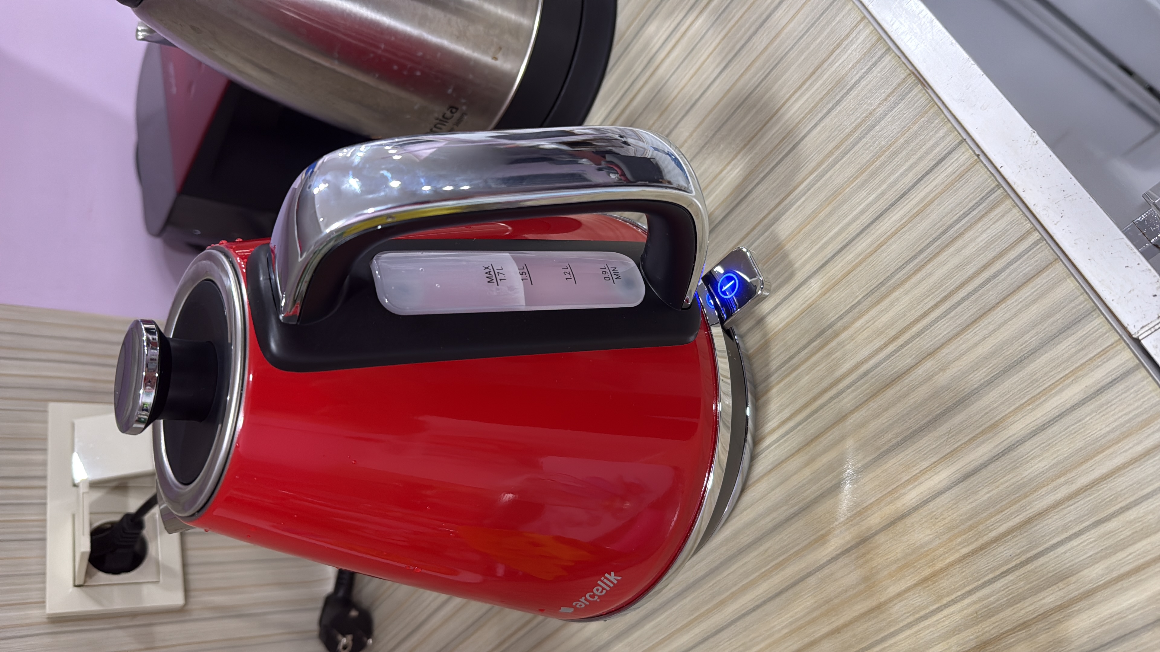 KL 6422 Retro Kettle