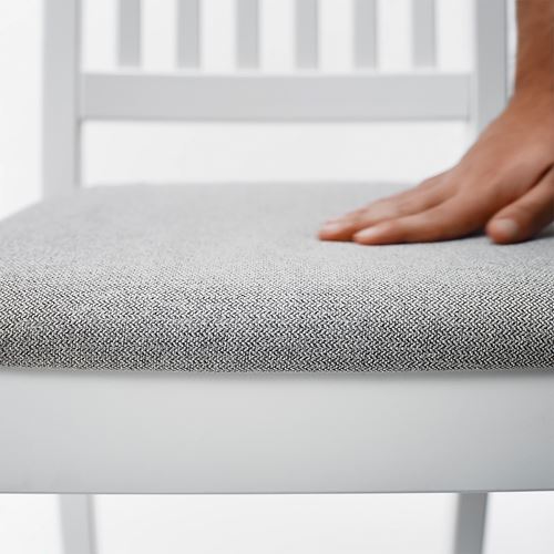 NÄSINGE döşemeli ahşap sandalye, beyaz-tibbleby bej gri
