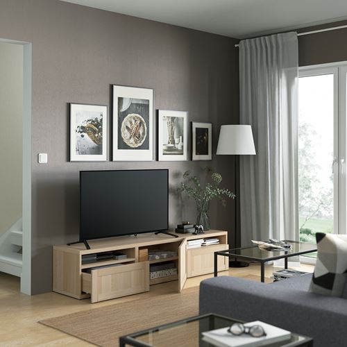 BESTÅ tv sehpası, ağartılmış meşe görünümlü, 180x42x39 cm, HANVIKEN, fren raylı